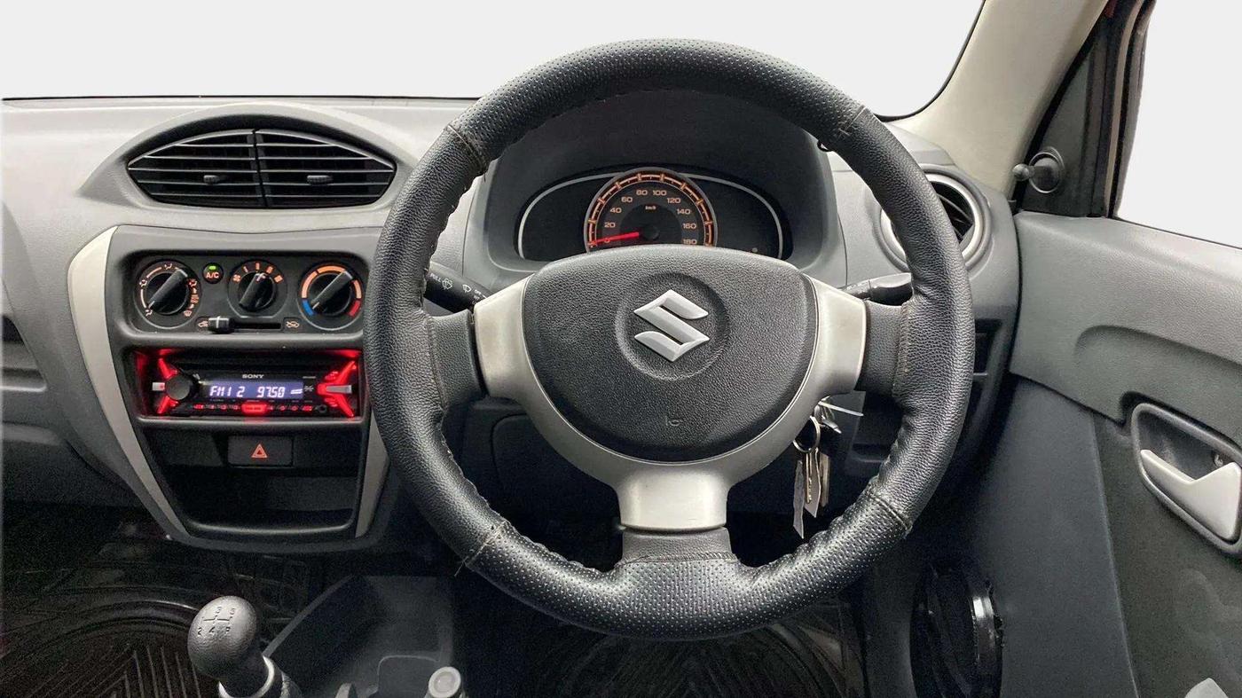 2015 Maruti Alto 800 LXI, Petrol, Manual, 29,135 km, Steering Wheel Close Up