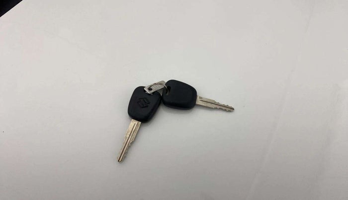 2023 Maruti Alto LXI OPT CNG, CNG, Manual, 14,674 km, Key Close Up