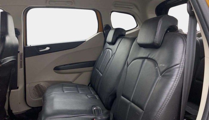 2023 Renault TRIBER RXZ AMT DUAL TONE, Petrol, Automatic, 8,087 km, Right Side Rear Door Cabin