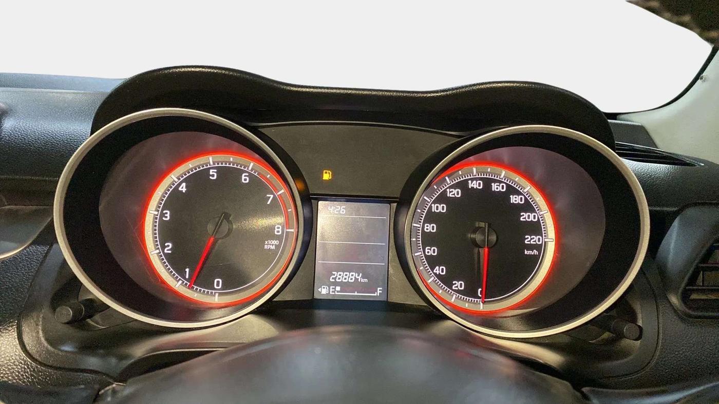2022 Maruti Swift VXI, Petrol, Manual, 28,940 km, Odometer Image