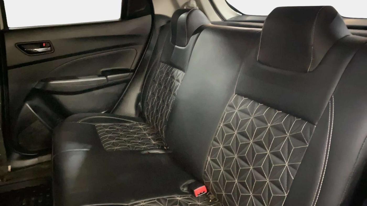 2022 Maruti Swift VXI, Petrol, Manual, 28,940 km, Right Side Rear Door Cabin