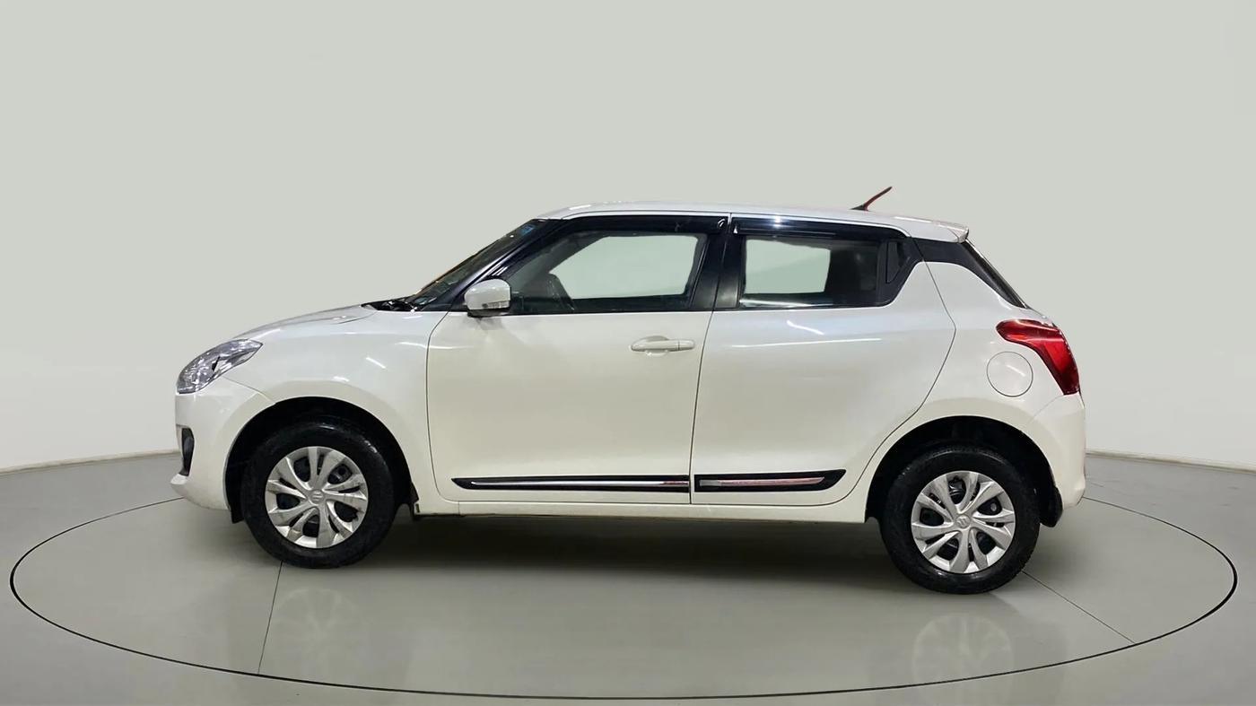 2022 Maruti Swift VXI, Petrol, Manual, 28,940 km, Left Side
