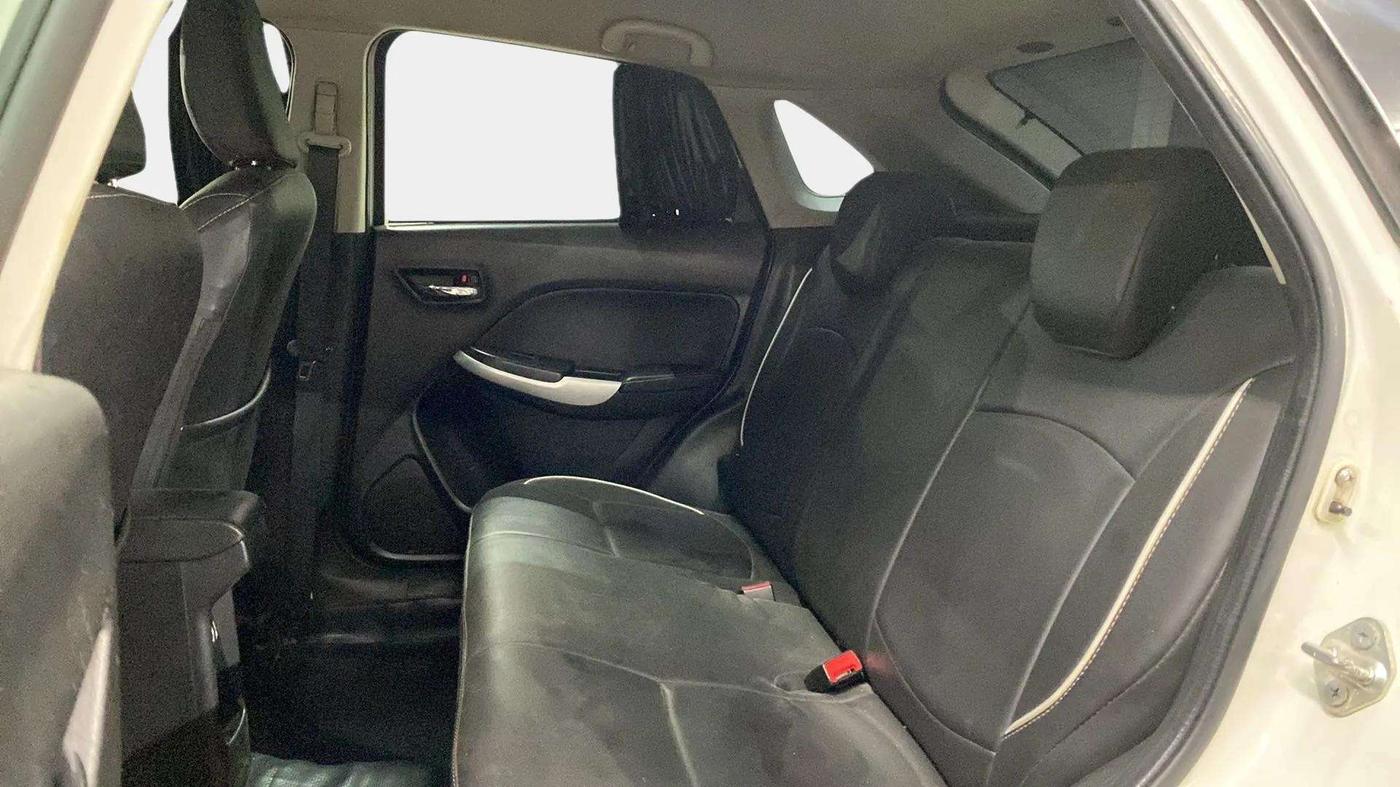 2017 Maruti Baleno ALPHA DIESEL 1.3, Diesel, Manual, 60,440 km, Right Side Rear Door Cabin