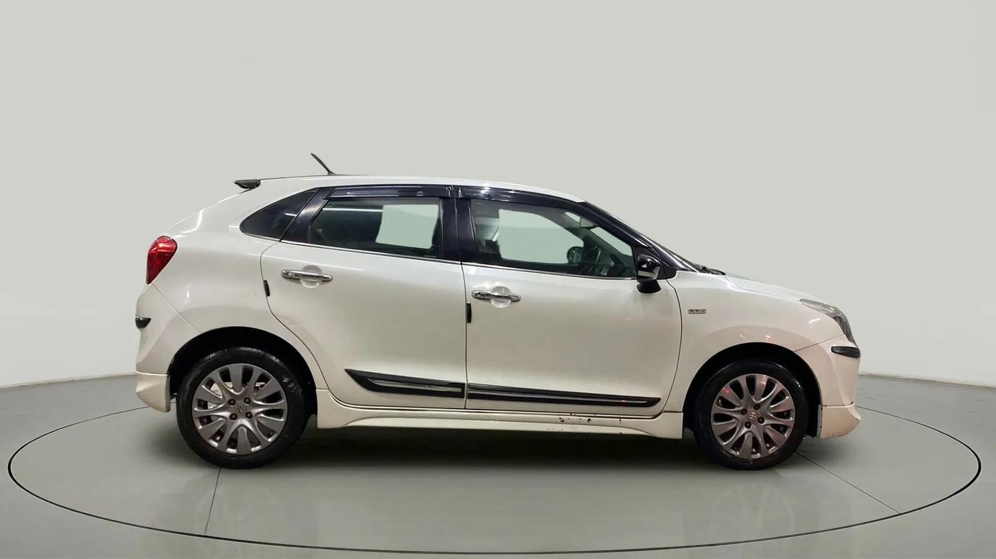 2017 Maruti Baleno ALPHA DIESEL 1.3, Diesel, Manual, 60,440 km, Right Side View