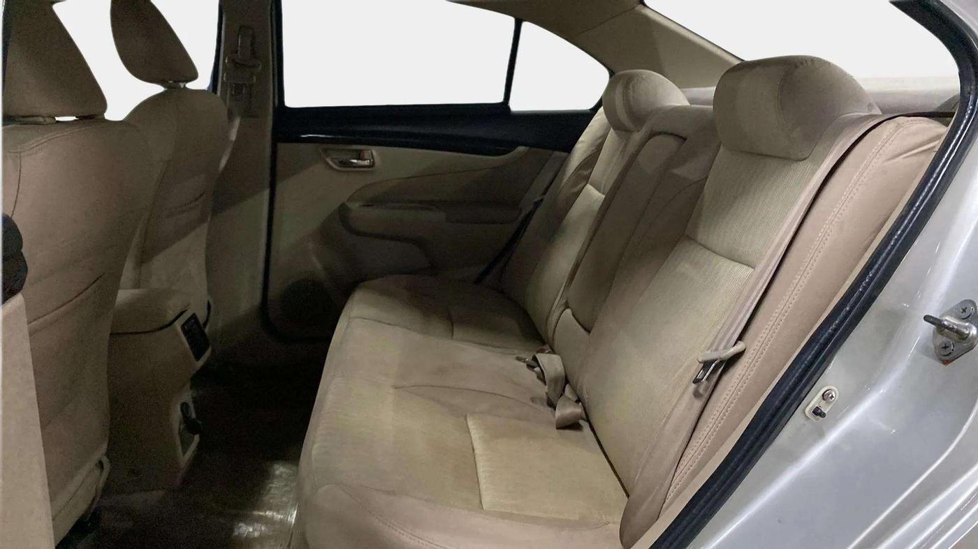 2016 Maruti Ciaz VXI+, Petrol, Manual, 91,034 km, Right Side Rear Door Cabin