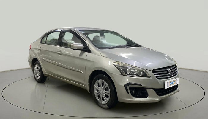 2016 Maruti Ciaz VXI+, Petrol, Manual, 90,753 km, Right Front Diagonal