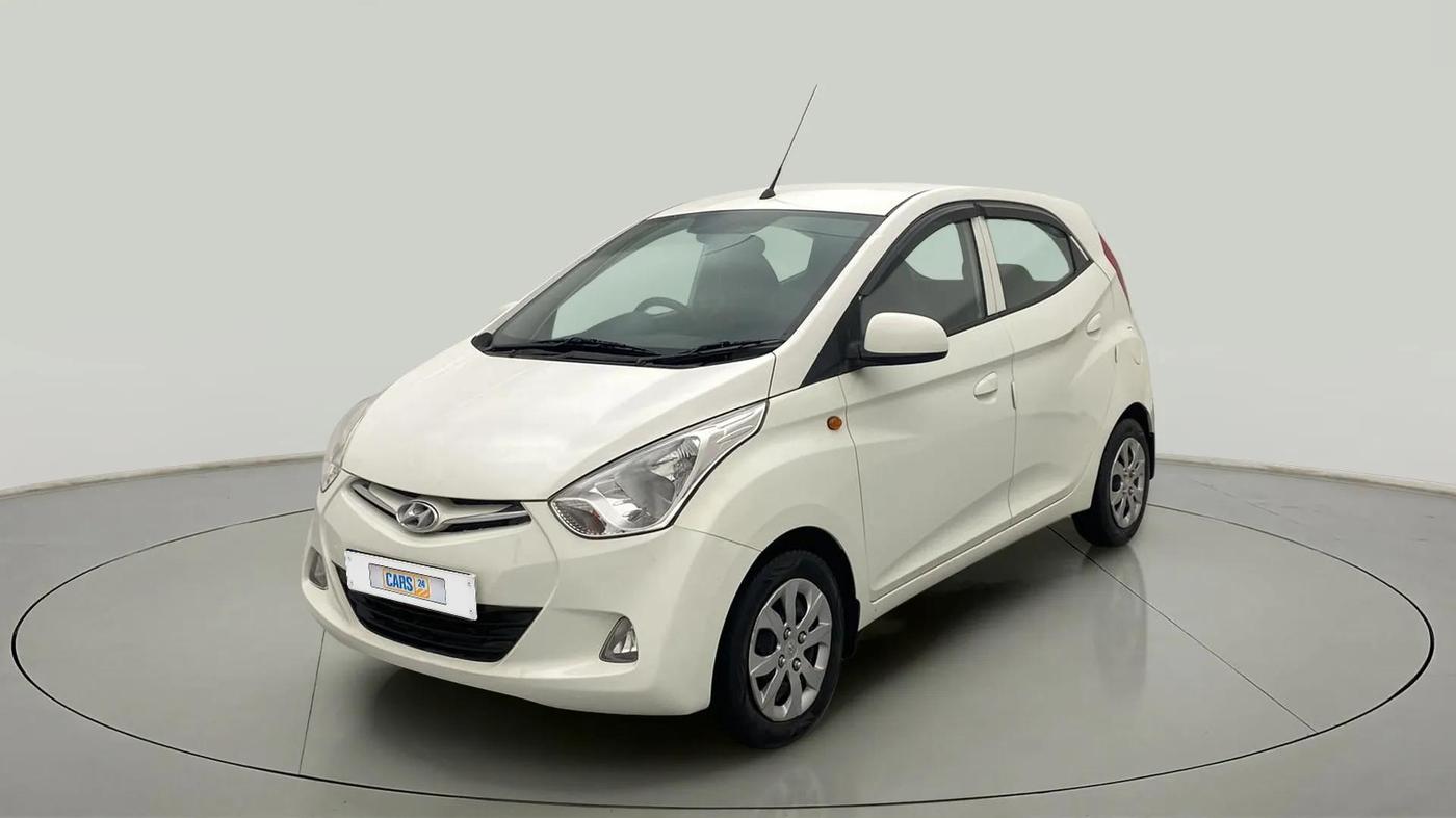 2016 Hyundai Eon SPORTZ, Petrol, Manual, 37,892 km, Left Front Diagonal
