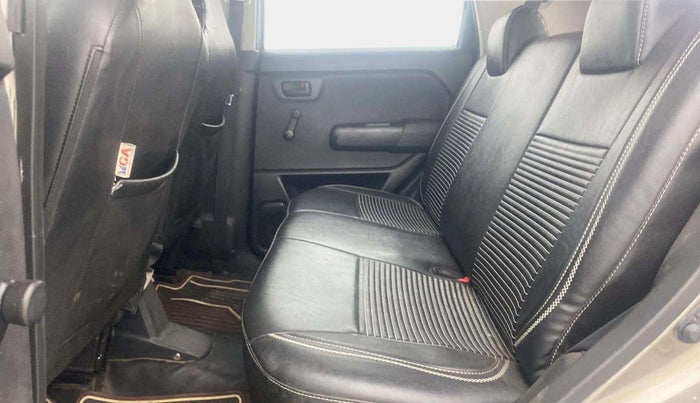 2019 Maruti New Wagon-R LXI CNG (O) 1.0, CNG, Manual, 80,699 km, Right Side Rear Door Cabin