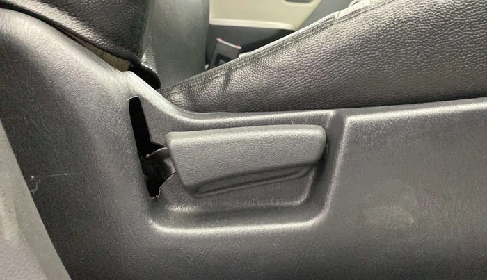 2016 Maruti Alto K10 VXI, Petrol, Manual, 44,317 km, Driver Side Adjustment Panel
