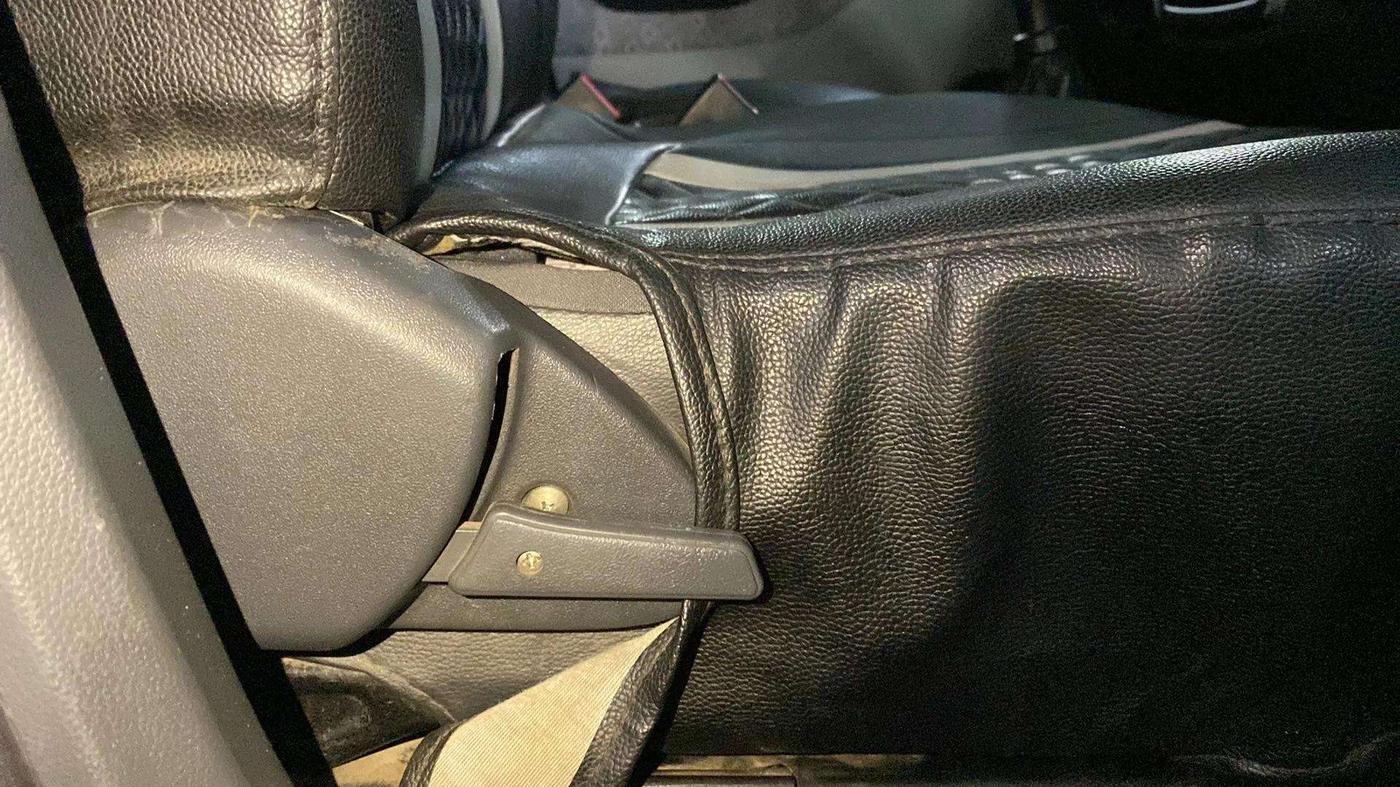 2017 Maruti Alto 800 LXI, Petrol, Manual, 44,497 km, Driver Side Adjustment Panel