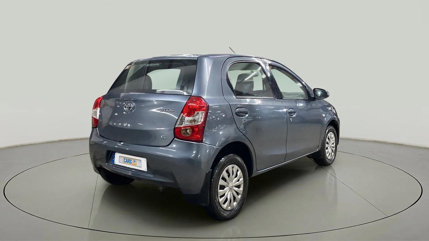 2013 Toyota Etios Liva G, Petrol, Manual, 34,312 km, Right Back Diagonal