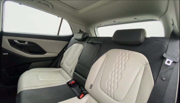 2020 Hyundai Creta SX (O) IVT 1.5 PETROL, Petrol, Automatic, 76,778 km, Right Side Rear Door Cabin