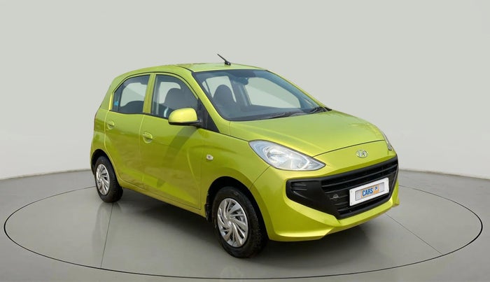 2019 Hyundai NEW SANTRO MAGNA, Petrol, Manual, 67,499 km, Right Front Diagonal