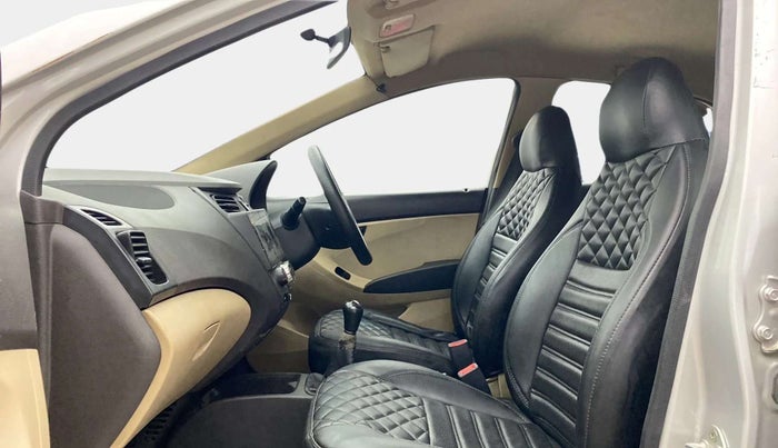 2017 Hyundai Eon ERA +, Petrol, Manual, 1,03,172 km, Right Side Front Door Cabin