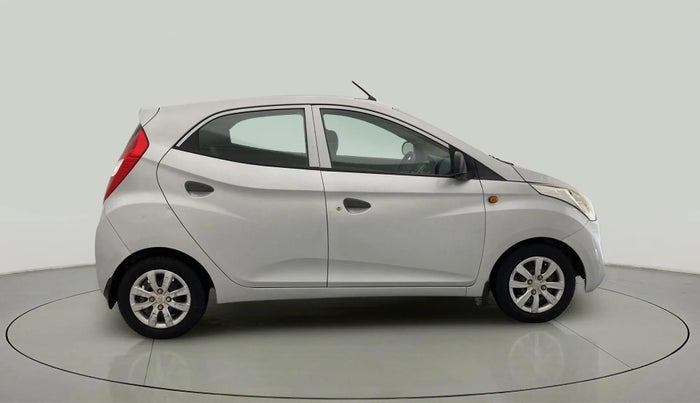 2013 Hyundai Eon MAGNA +, Petrol, Manual, 73,615 km, Right Side View