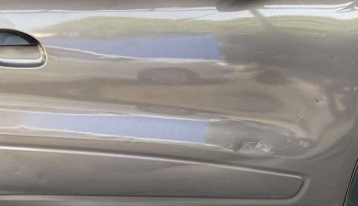 2018 Renault Kwid RXT 0.8, Petrol, Manual, 47,421 km, Driver-side door - Minor scratches