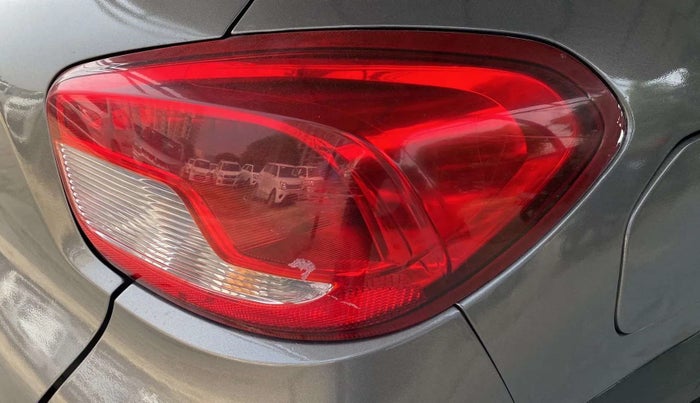 2018 Renault Kwid RXT 0.8, Petrol, Manual, 47,421 km, Right tail light - Minor damage