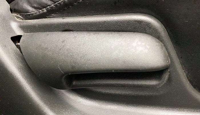 2015 Maruti Swift VXI, Petrol, Manual, 58,616 km, Driver Side Adjustment Panel