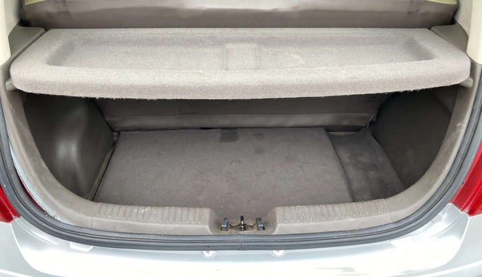2014 Hyundai i10 SPORTZ 1.1, Petrol, Manual, 55,896 km, Boot Inside