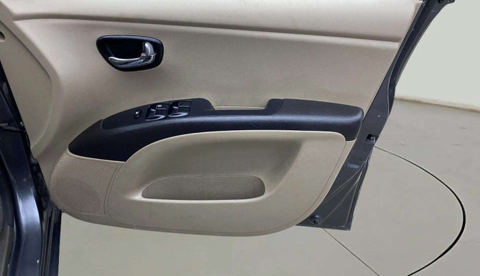 2012 Hyundai i10 MAGNA 1.1, Petrol, Manual, 7,658 km, Driver Side Door Panels Control