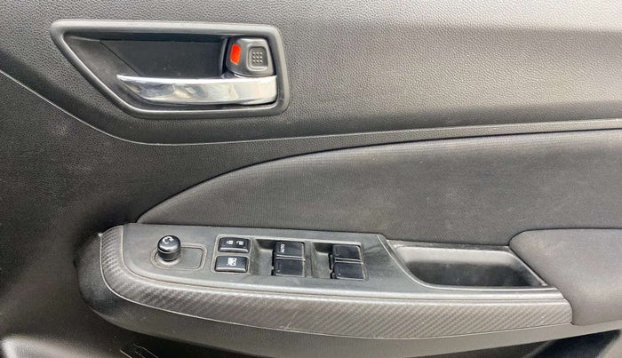 2020 Maruti Swift VXI, Petrol, Manual, 20,878 km, Driver Side Door Panels Control