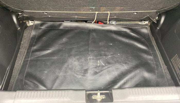 2021 Maruti Swift VXI, Petrol, Manual, 27,384 km, Boot Inside