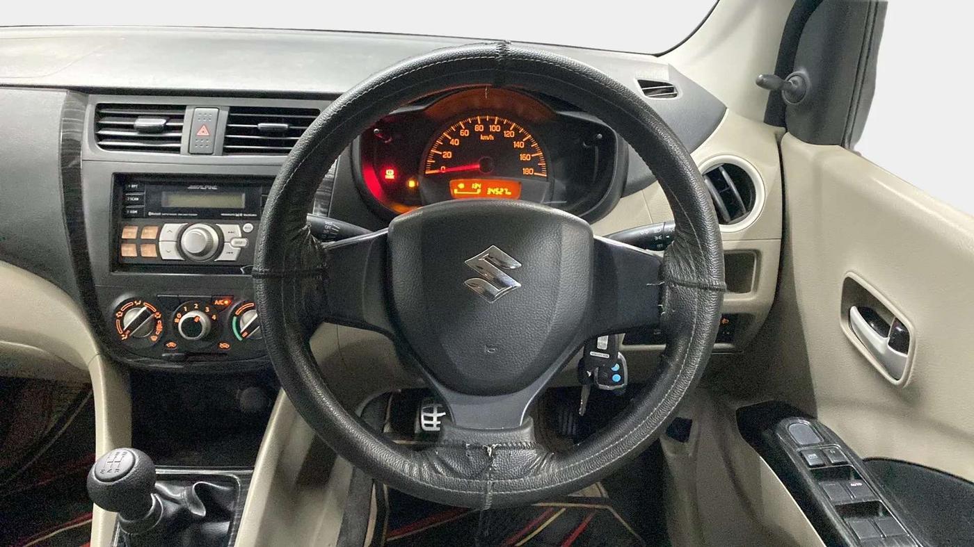 2014 Maruti Celerio VXI, Petrol, Manual, 34,553 km, Steering Wheel Close Up