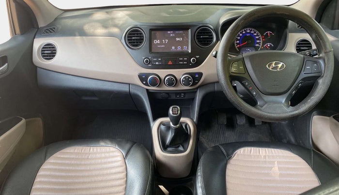 2018 Hyundai Grand i10 SPORTZ 1.2 KAPPA VTVT, Petrol, Manual, 62,061 km, Dashboard