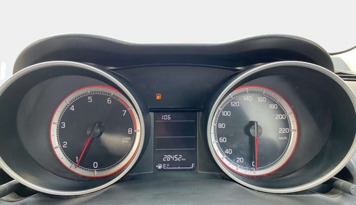 2019 Maruti Swift VXI, Petrol, Manual, 28,423 km, Odometer Image