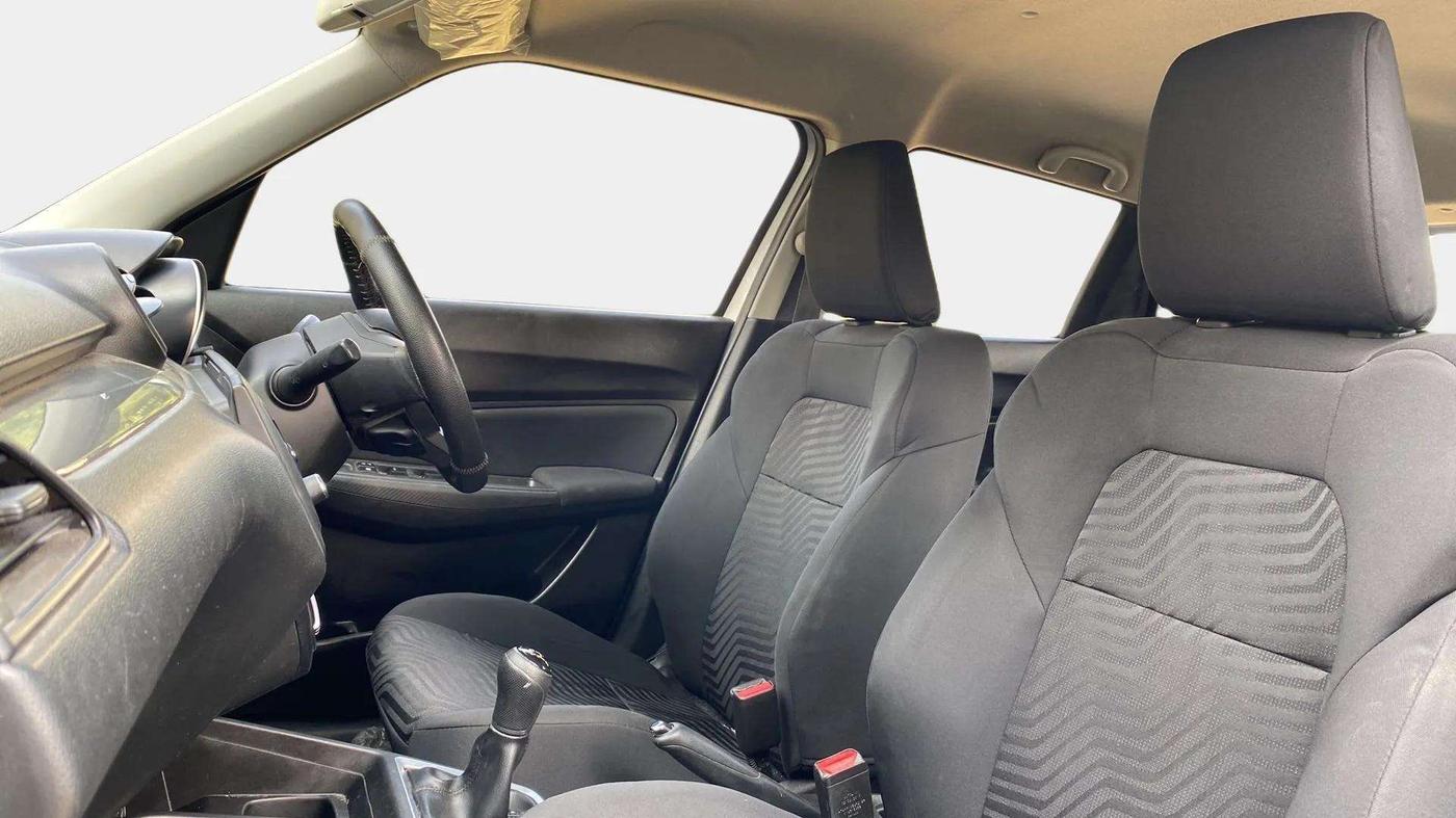 2019 Maruti Swift VXI, Petrol, Manual, 28,423 km, Right Side Front Door Cabin