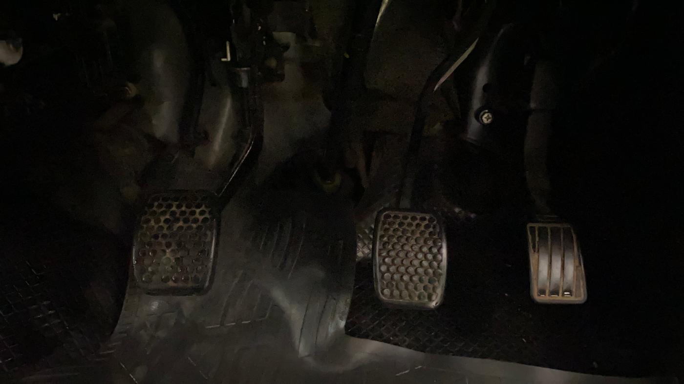 2019 Maruti Eeco 5 STR WITH A/C+HTR, Petrol, Manual, 74,734 km, Pedals