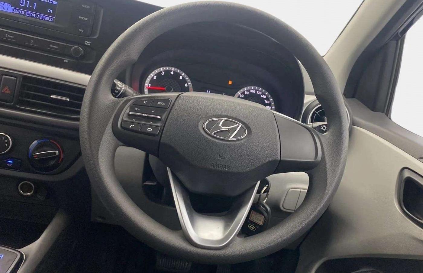 2021 Hyundai GRAND I10 NIOS MAGNA AMT 1.2 KAPPA VTVT, Petrol, Automatic, 9,381 km, Steering Wheel Close Up