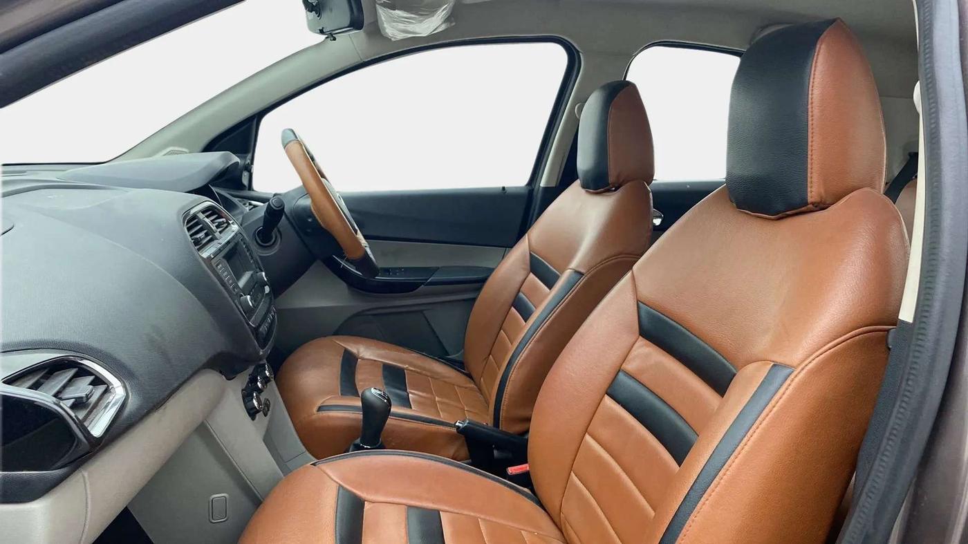 2019 Tata Tiago XZ PETROL, Petrol, Manual, 72,223 km, Right Side Front Door Cabin