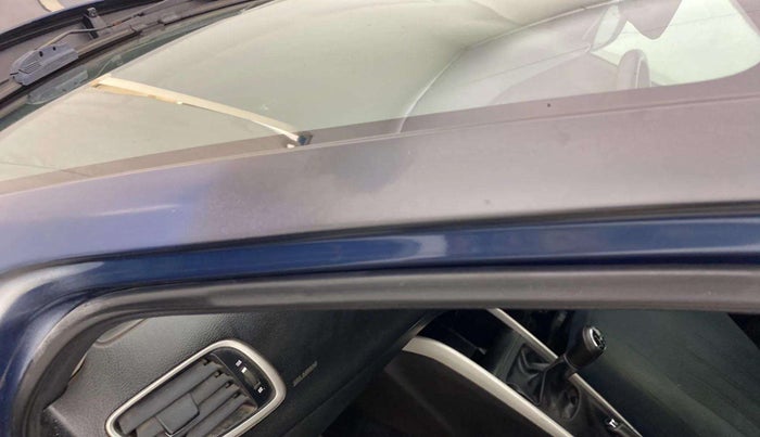 2018 Maruti Baleno ALPHA PETROL 1.2, Petrol, Manual, 73,363 km, Left A pillar - Paint is slightly faded
