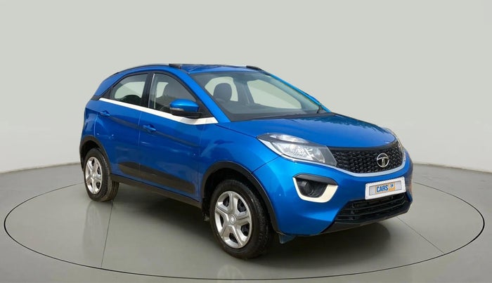 2018 Tata NEXON XZ DIESEL, Diesel, Manual, 1,00,312 km, Right Front Diagonal