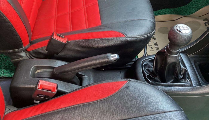 2017 Maruti Swift VXI, Petrol, Manual, 37,240 km, Gear Lever