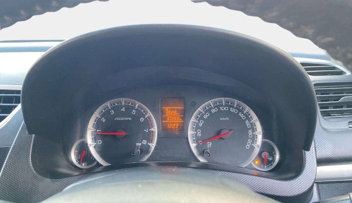 2017 Maruti Swift VXI, Petrol, Manual, 37,240 km, Odometer Image