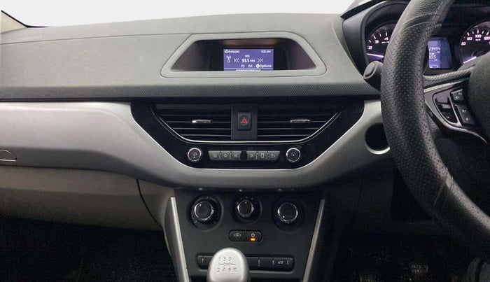 2019 Tata NEXON XM PETROL, Petrol, Manual, 29,473 km, Air Conditioner