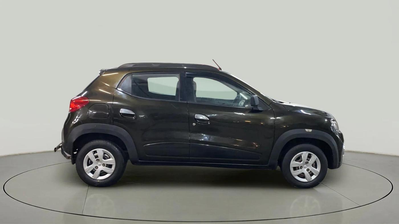 2016 Renault Kwid RXT 0.8, Petrol, Manual, 47,540 km, Right Side View