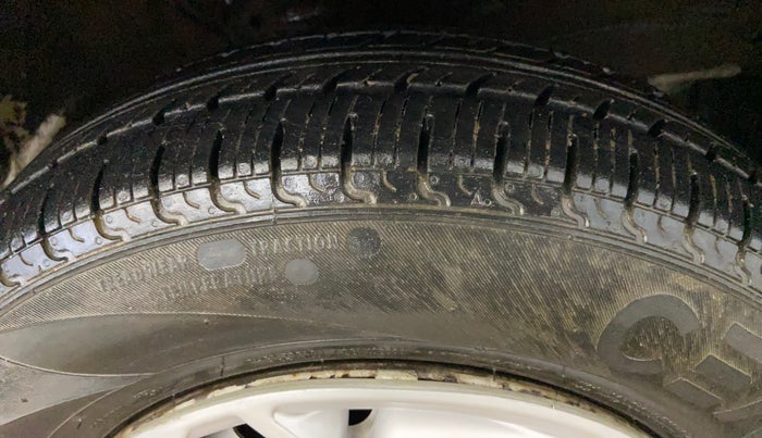 2021 Maruti S PRESSO VXI+, Petrol, Manual, 39,354 km, Right Front Tyre Tread