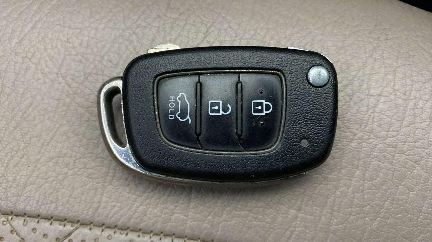 2015 Hyundai Elite i20 MAGNA 1.2, Petrol, Manual, 95,192 km, Key Close Up