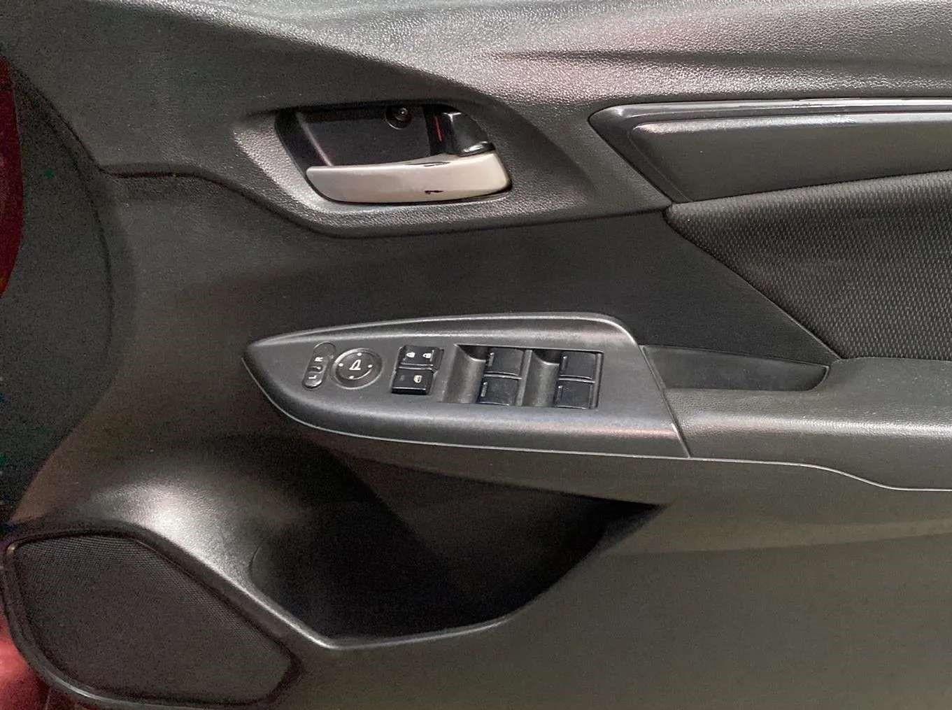 2018 Honda WR-V 1.2L I-VTEC S MT, Petrol, Manual, 35,405 km, Driver Side Door Panels Control