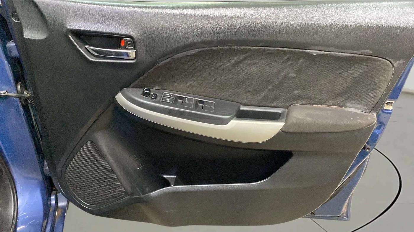 2017 Maruti Baleno ZETA PETROL 1.2, Petrol, Manual, 68,125 km, Driver Side Door Panels Control