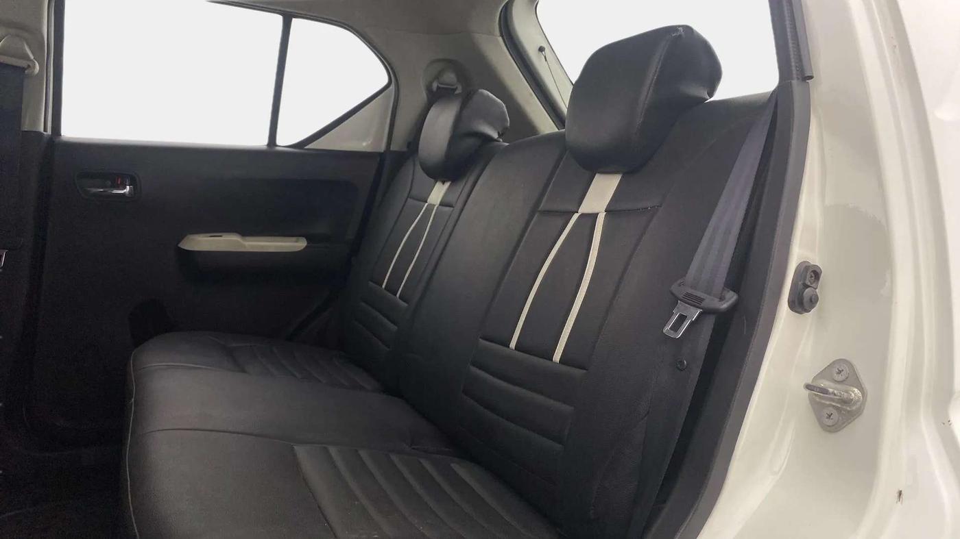 2017 Maruti IGNIS DELTA 1.2, Petrol, Manual, 32,591 km, Right Side Rear Door Cabin
