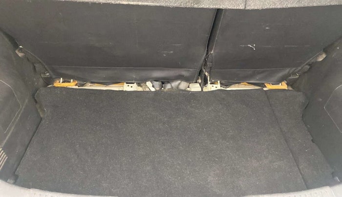 2017 Maruti IGNIS DELTA 1.2, Petrol, Manual, 32,591 km, Boot Inside