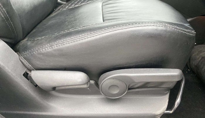 2020 Maruti Vitara Brezza ZXI PLUS AT SHVS, Petrol, Automatic, 8,393 km, Driver Side Adjustment Panel