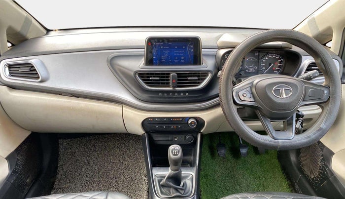 2022 Tata ALTROZ XM PLUS PETROL, Petrol, Manual, 30,890 km, Dashboard