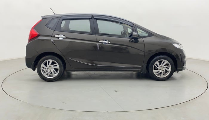 2021 Honda Jazz 1.2L I-VTEC VX CVT, Petrol, Automatic, 17,668 km, Right Side View