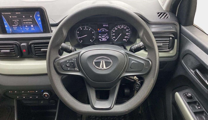 2022 Tata PUNCH ADVENTURE RHYTHM PACK MT, Petrol, Manual, 38,200 km, Steering Wheel Close Up