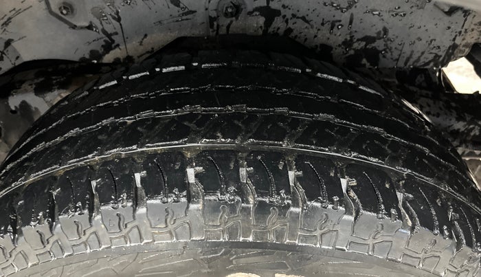 2022 Mahindra Thar LX PETROL HT 4WD AT, Petrol, Automatic, 57,195 km, Left Rear Tyre Tread